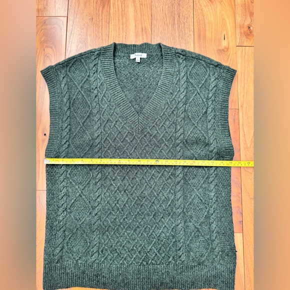 Madewell Cable Knit V-Neck Sweater Vest M Dark Forest Green - Picture 12 of 15